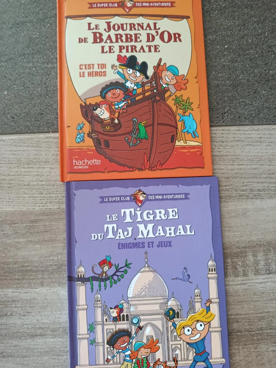 Le super-club des minis aventuriers  - Le tigre du Tah Mahal et Le journal de Ba